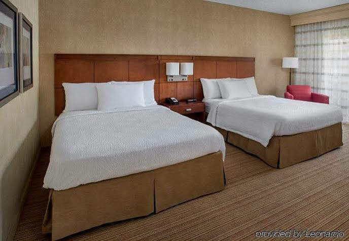 Courtyard Newark Liberty International Airport Ξενοδοχείο Εξωτερικό φωτογραφία